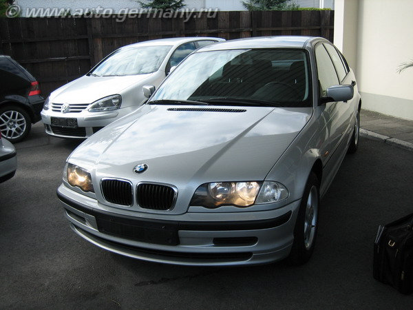 BMW 320 (100)
